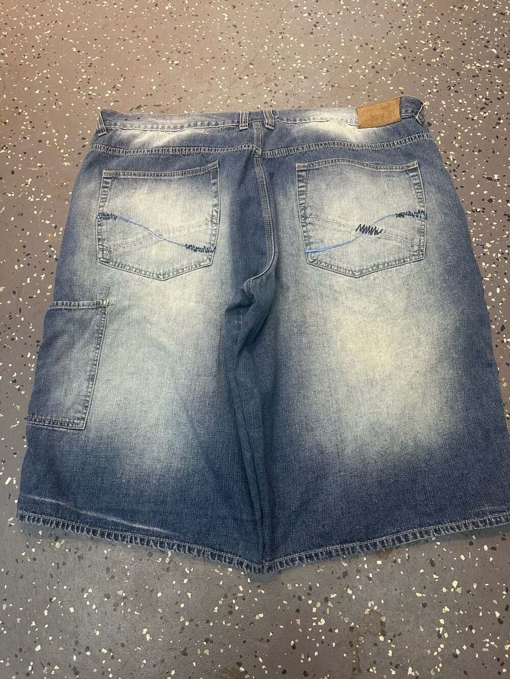 Ecko Unltd Vintage Denim Jorts Baggy Blue Distressed Shorts Size 46